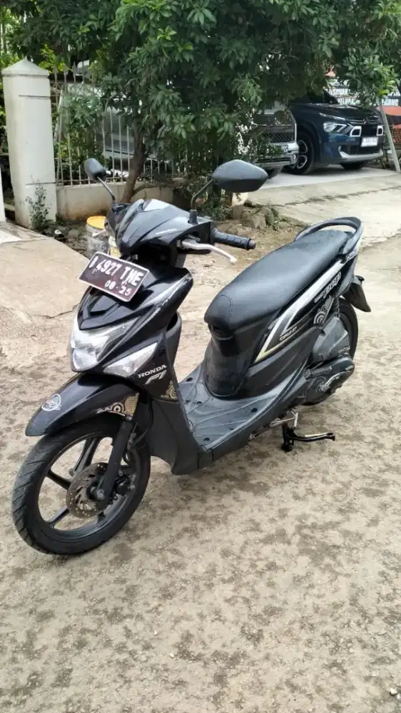 Bissmillah dijual motor Honda beat pop 2015