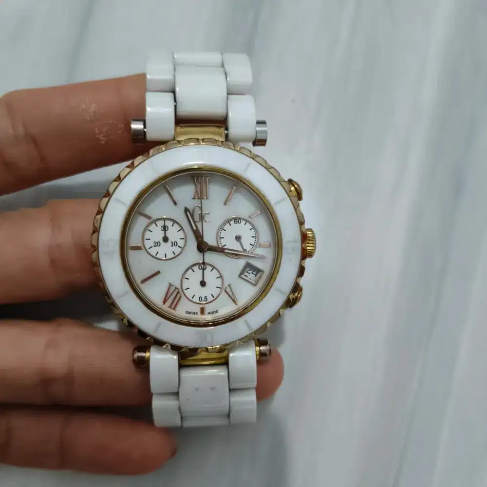 D jual jam tangan jarang d pakai
