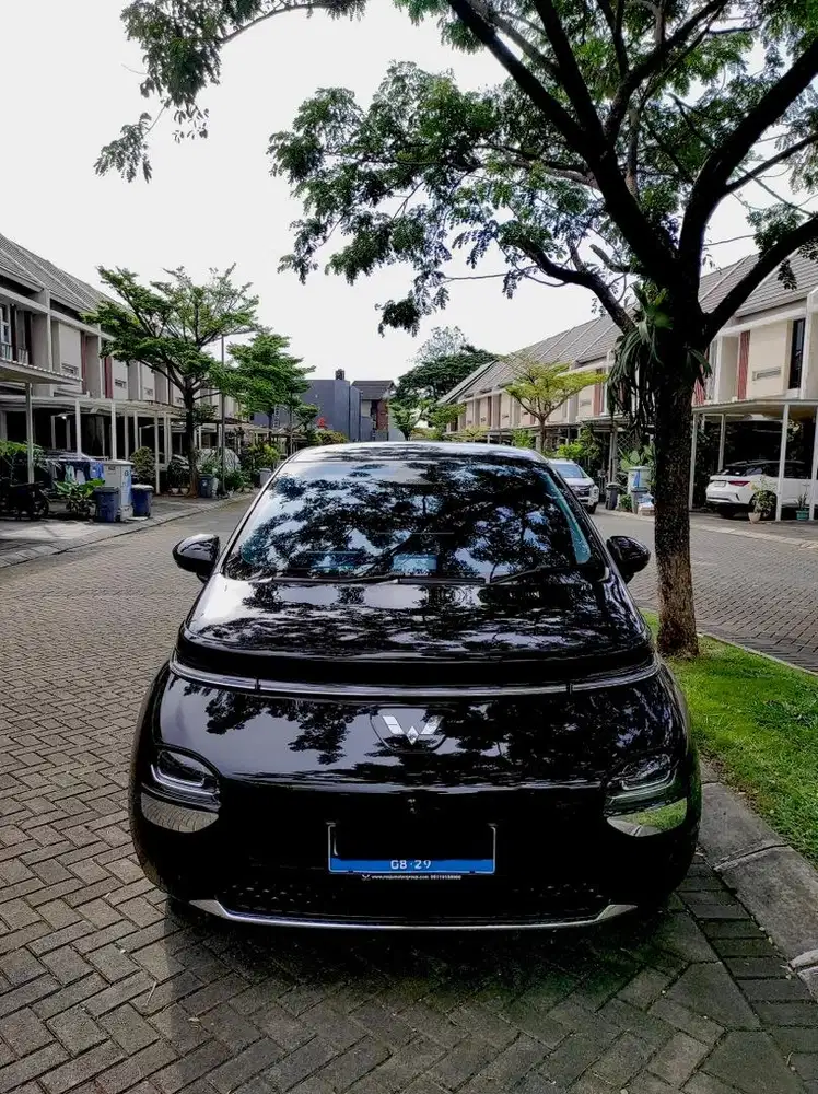 Dijual Wuling Cloud EV warna Hitam pakaian Pribadi (Bukan Showroom)