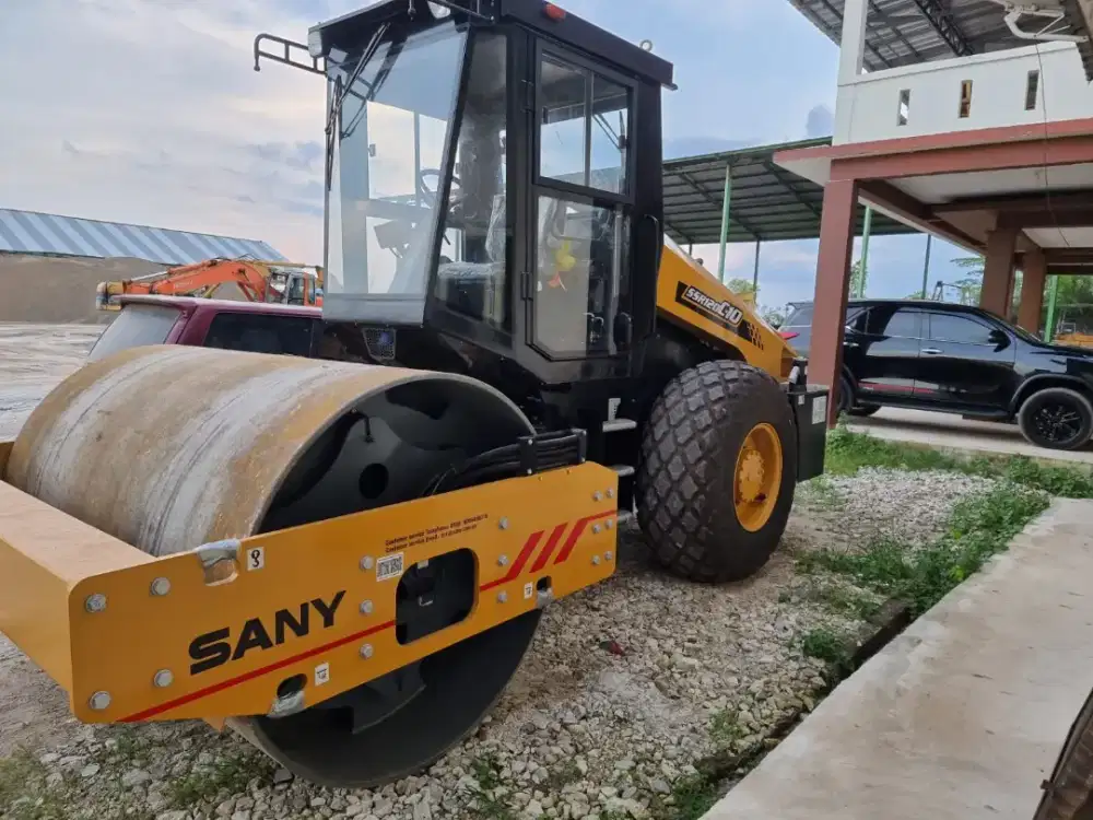 Hotmix mixing plant & Alat berat