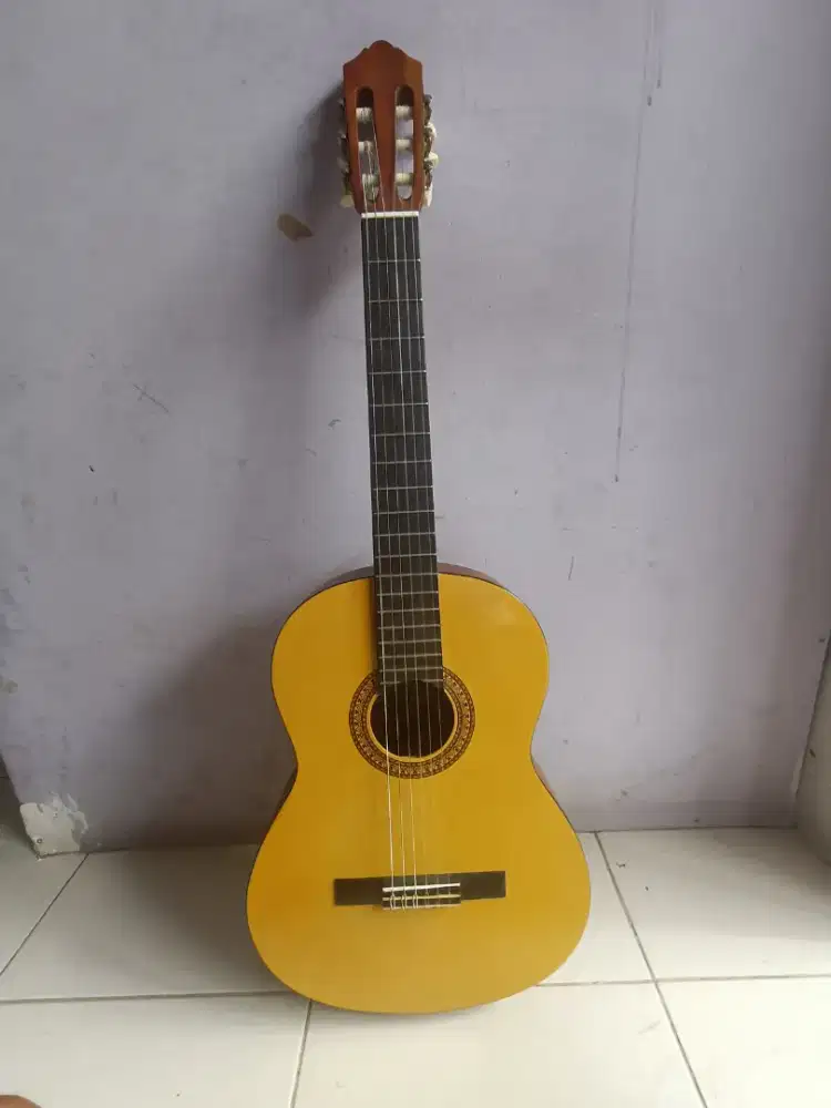 Gitar Yamaha C315 original