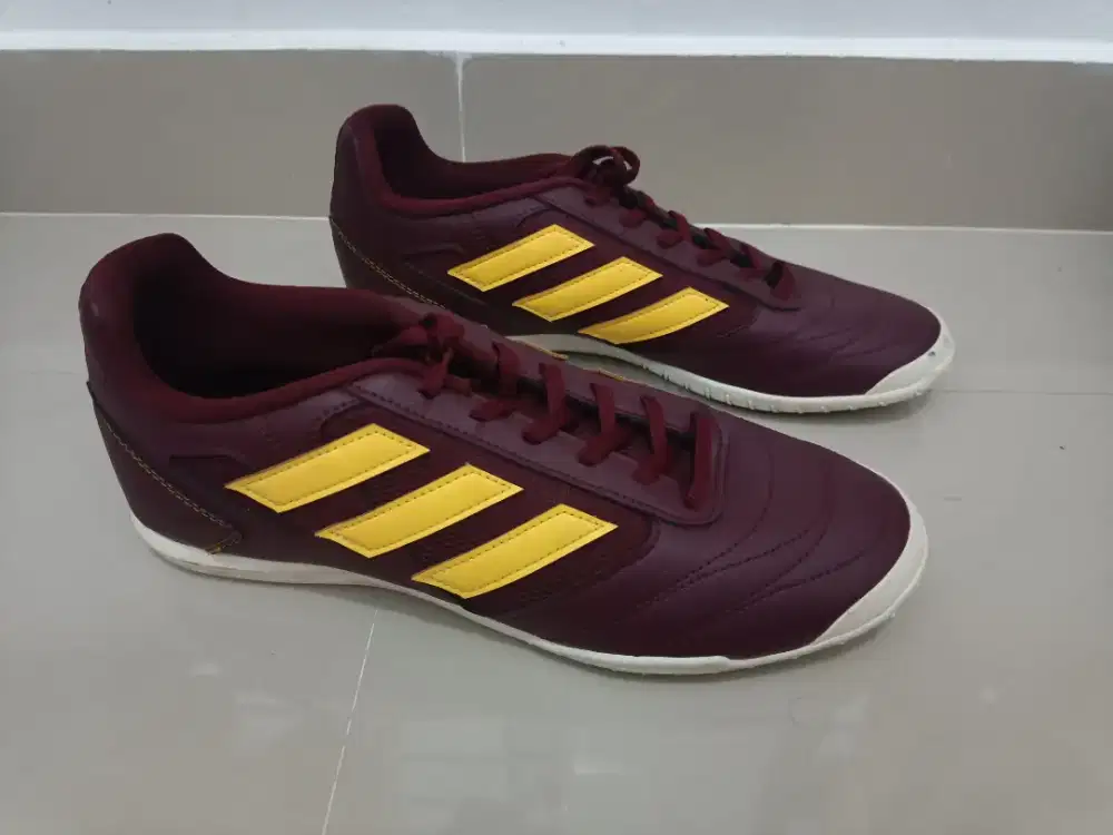 Sepatu Futsal Adidas Top Sala