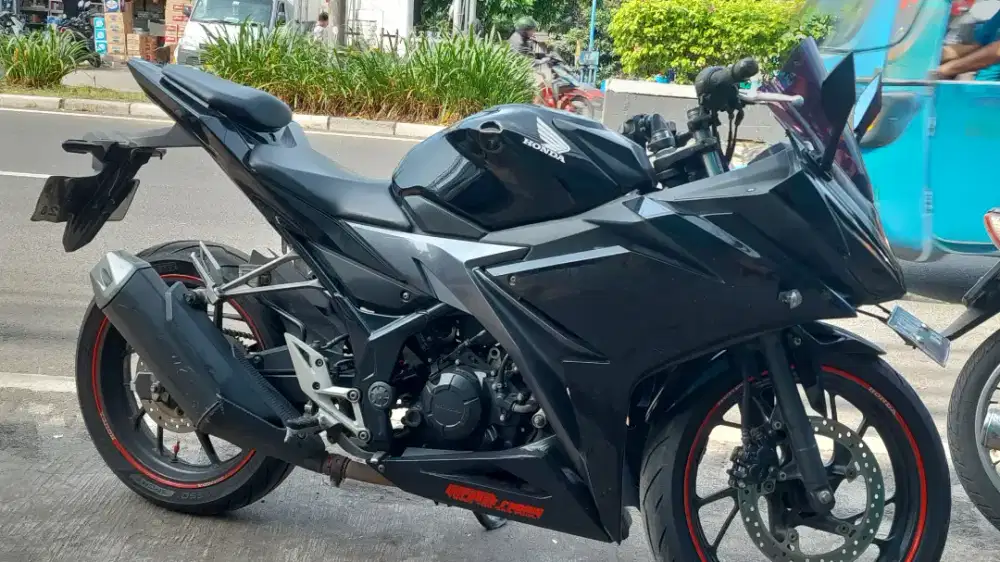 Jual motor CBR150R
