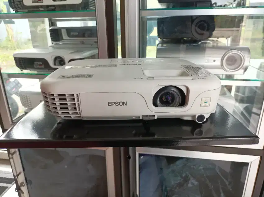 LCD PROYEKTOR EPSON EB X02 SECOND