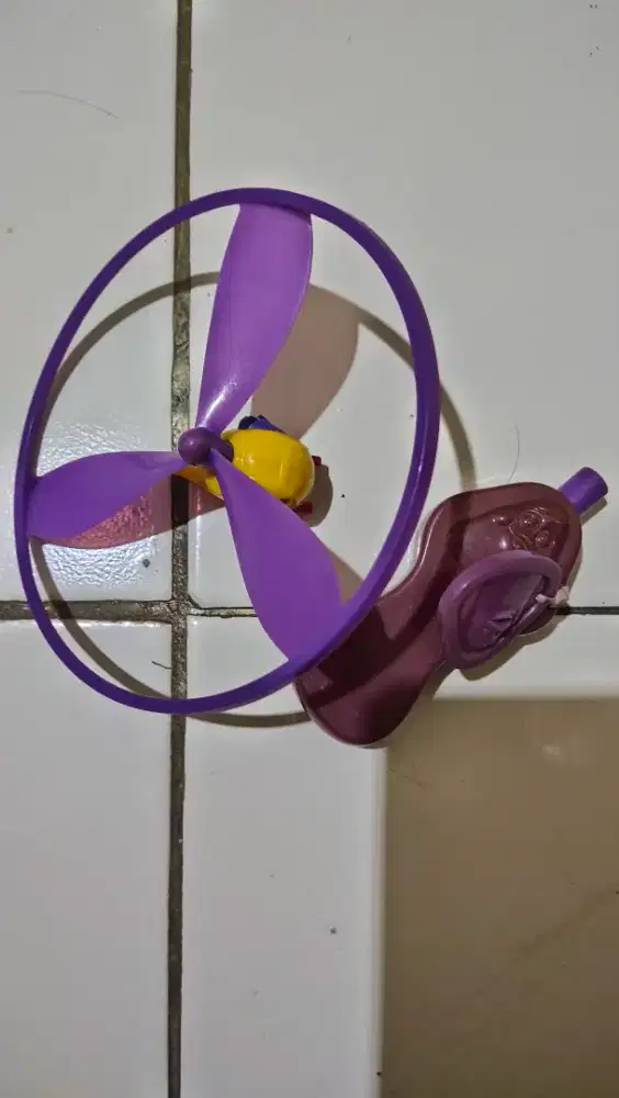 Mainan mcdonald copter vintage 2003 original