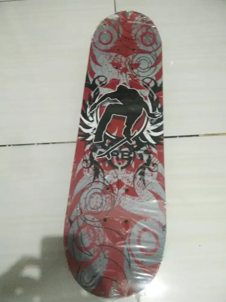 SKATEBOARD Motif Keren dan Unik FULLSET