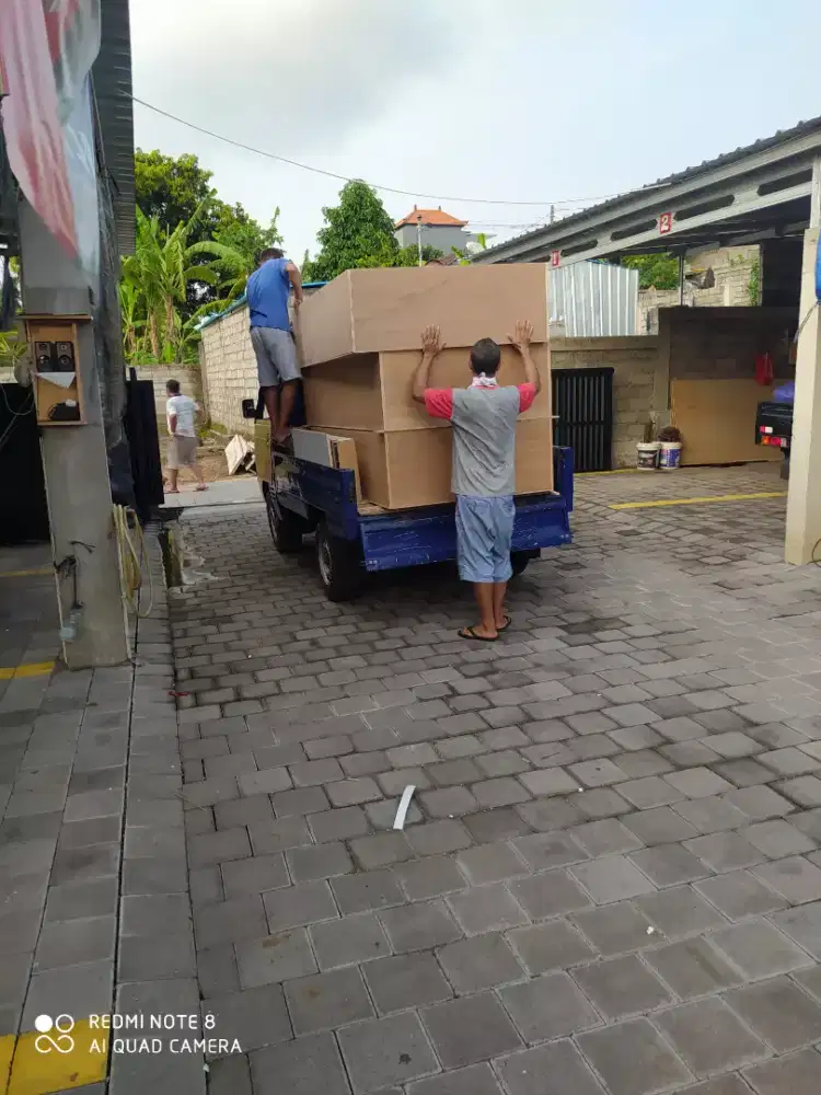 Tukang mebel HpL, tukang cat Duco, tukang panggilan, dll