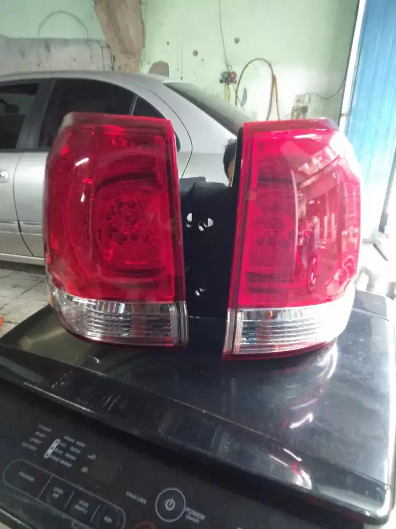 Stoplamp belakang LC 200