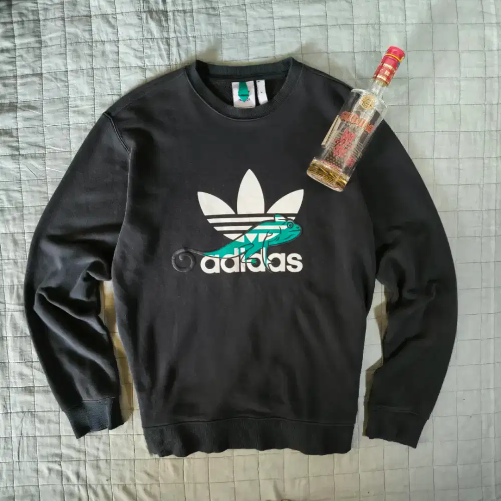 Adidas chamelion
