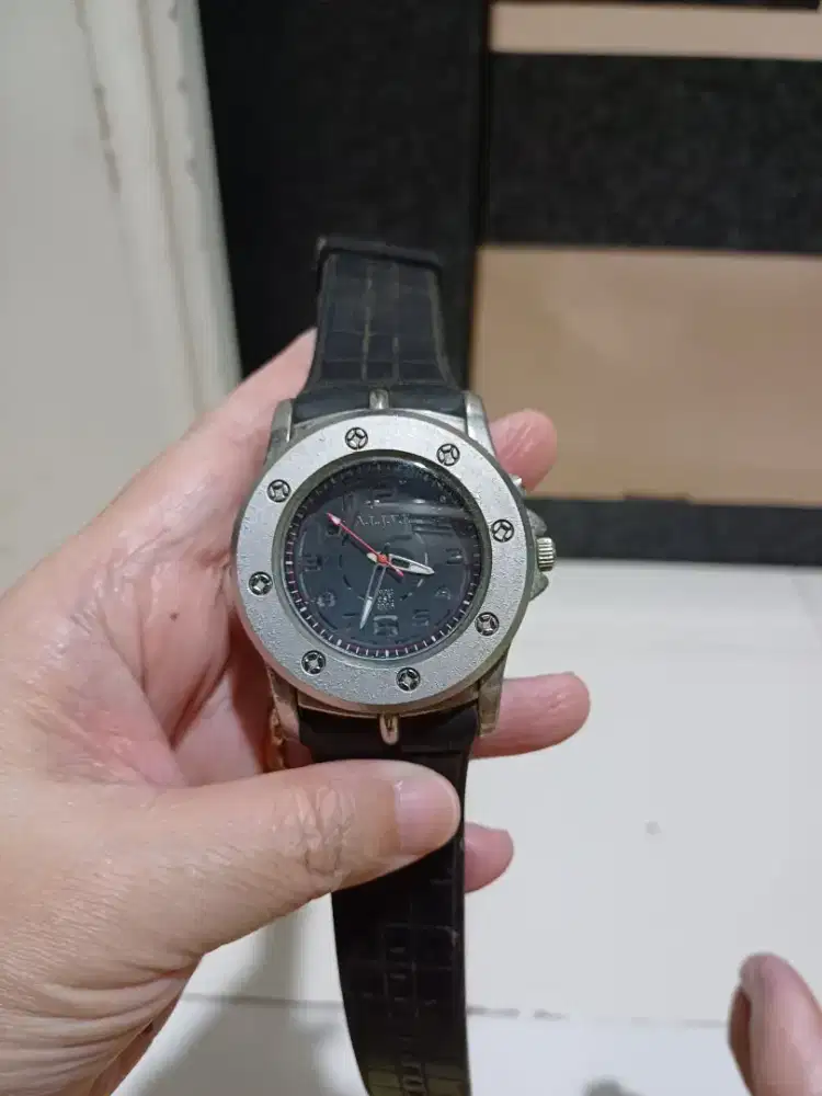 Jam Tangan Pria Alive