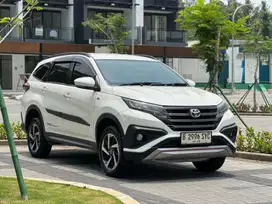 MULUS TERAWAT!!! Toyota Rush 1.5 TRD AT 2018 - Putih