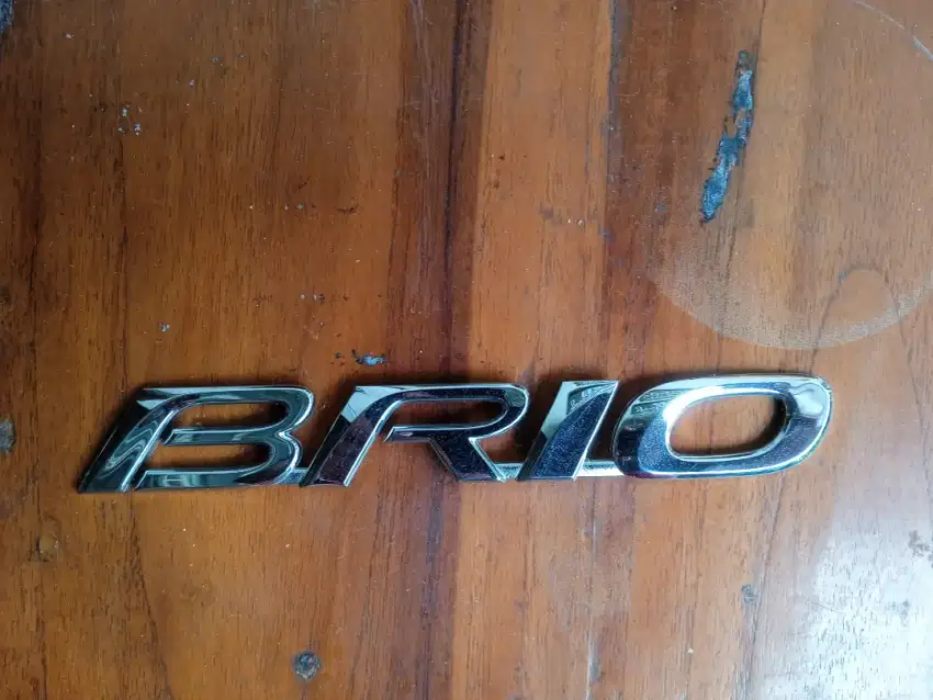 Emblem mobil Honda Brio Original