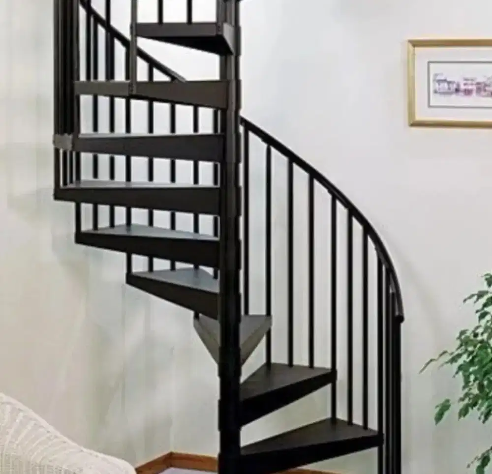 Tangga putar plat bordes,murah berkualitas