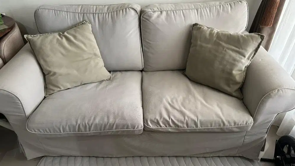 Sofa ikea 2 seater
