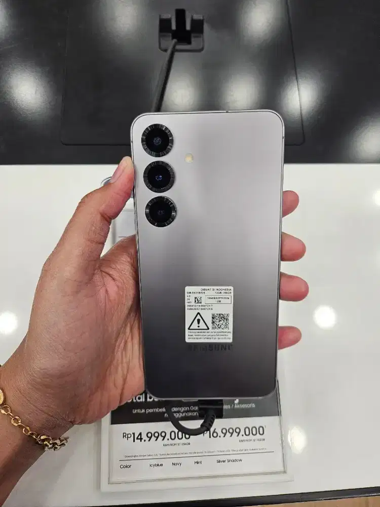 Samsung S25 13jt an Free Adaptor 25w