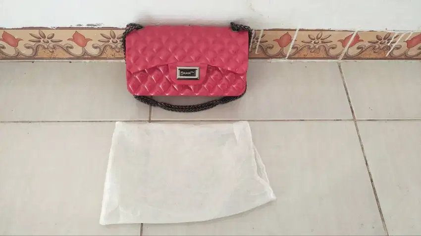 Tas selempang wanita
