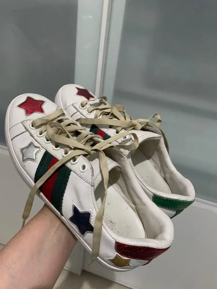 Sepatu Gucci Unik size 38