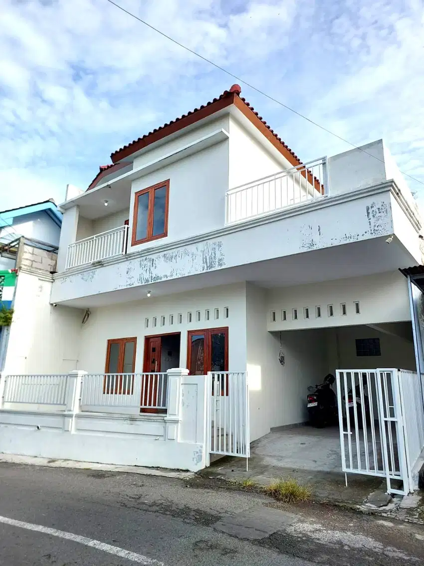 Rumah Strategis Tepi Jalan Aspal di Jongke dekat Palagan