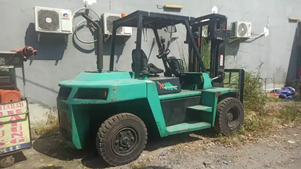 Forklifts mitsubishi 7ton