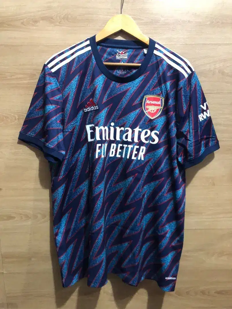 Jersey arsenal third 2021 kaos bola ori