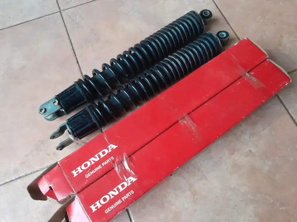 Shock Belakang PCX 160 Original Copotan