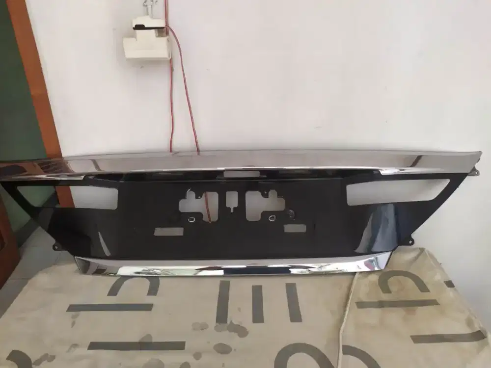 Garnish backdoor alphard 2012-2014