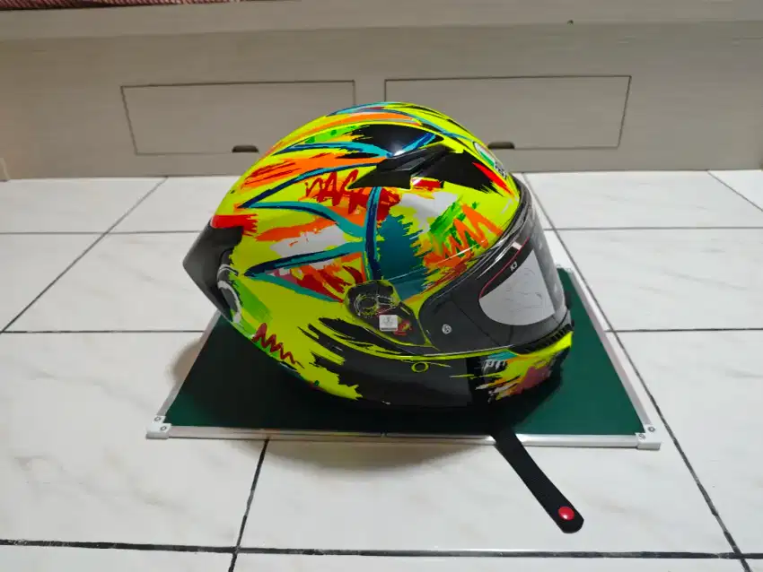 AGV K3 Rossi Winter Test 2019 size XL SNI Prod Date 2024