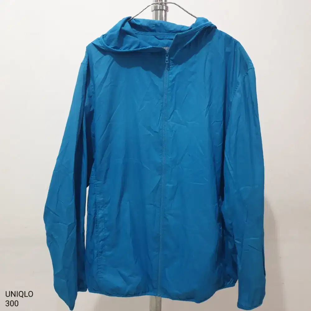 Jacket Biru Uniqlo XL