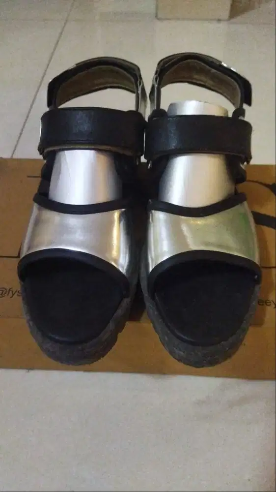 Sendal wanita - size 36 - FYS