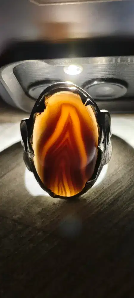 Batu mustika junjung derajat