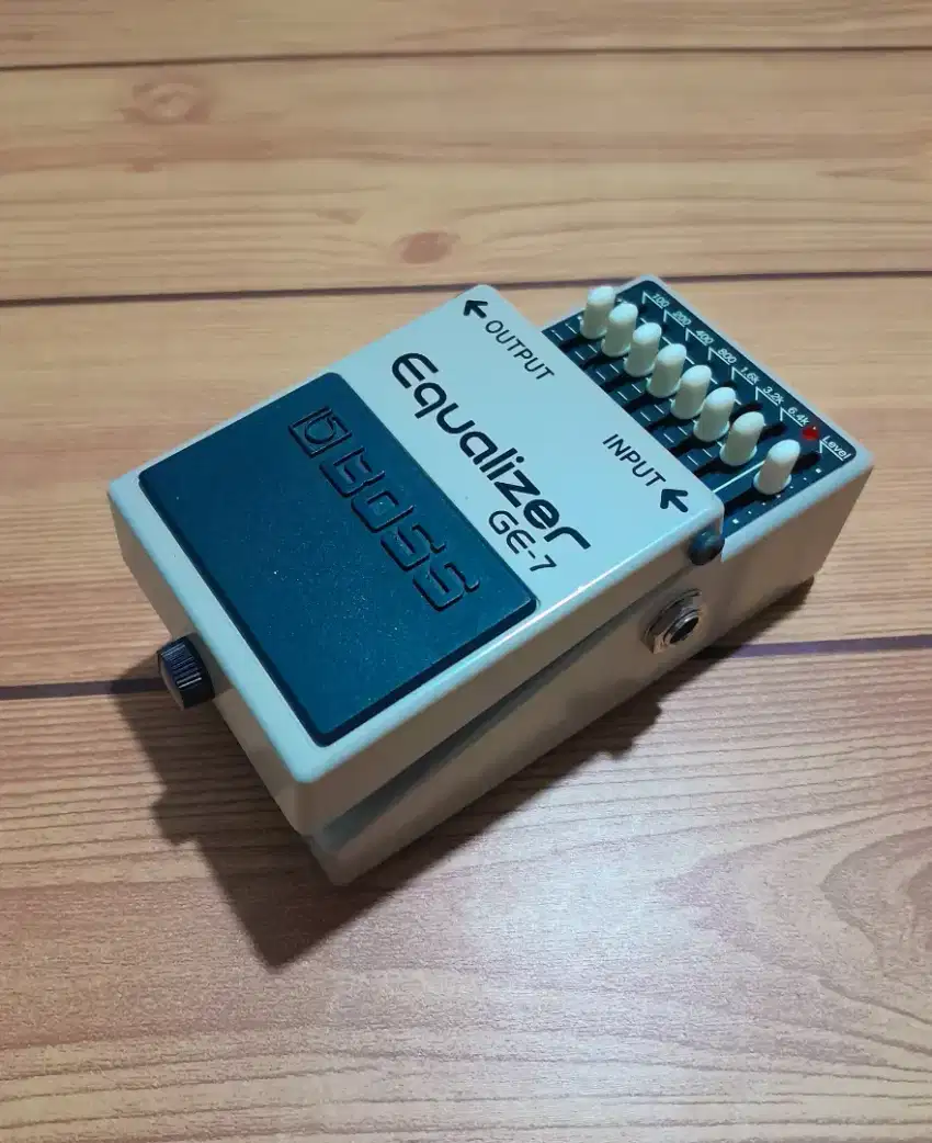 Efek Boss Equalizer