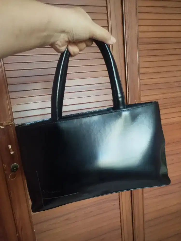 SALVATORE FERRAGAMO HANDBAG LONG HANDLE KULIT ASLI NOMINUS SIZE 30