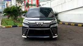 Toyota Vellfire 2.5 G TSS AT Hitam Facelift 2020/21 km.36rb