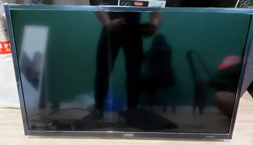 Tv samsung led 32 inci