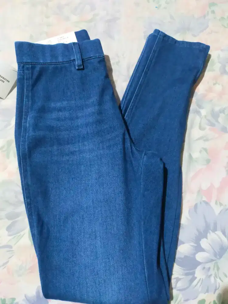 Celana jeans Stretch UNIQLO