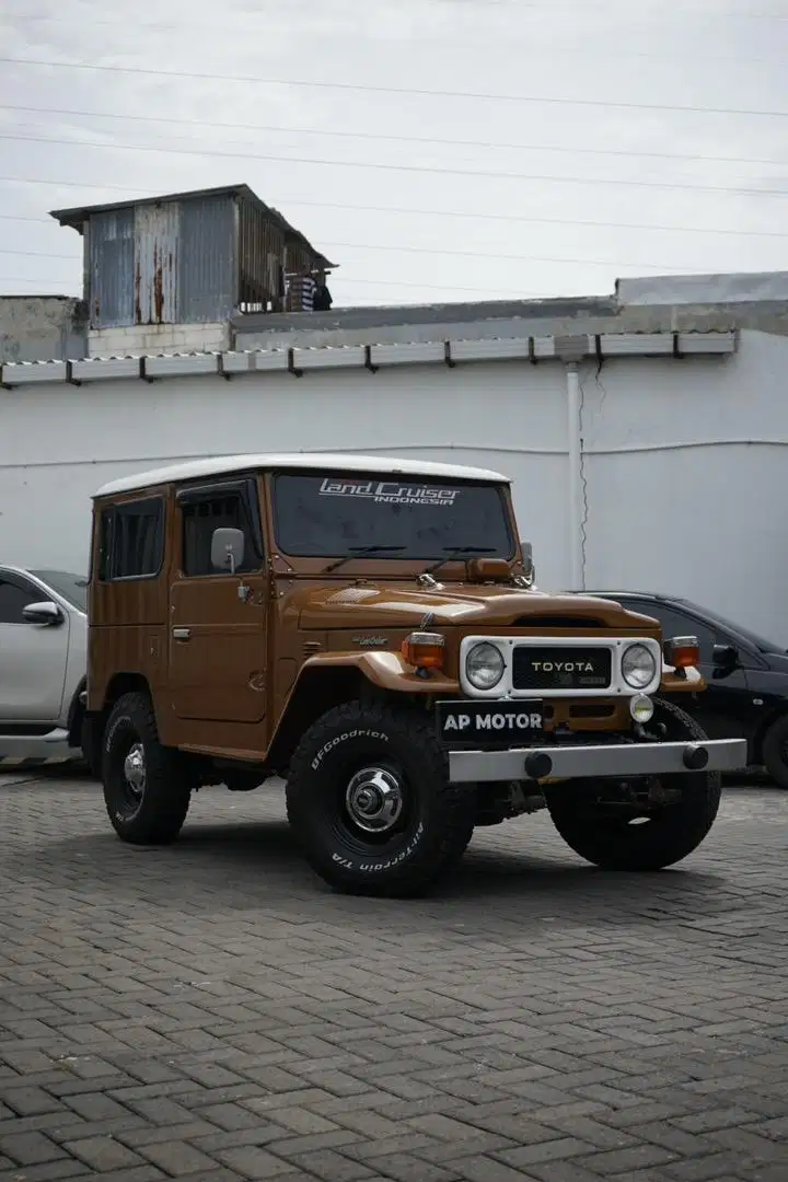 Toyota Hardtop BJ40 1986 Brown Diesel