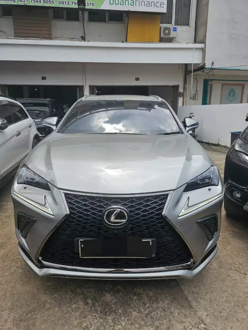 Lexus NX300 2.0 AT F Sport 2018 istimewa odo 50 rban