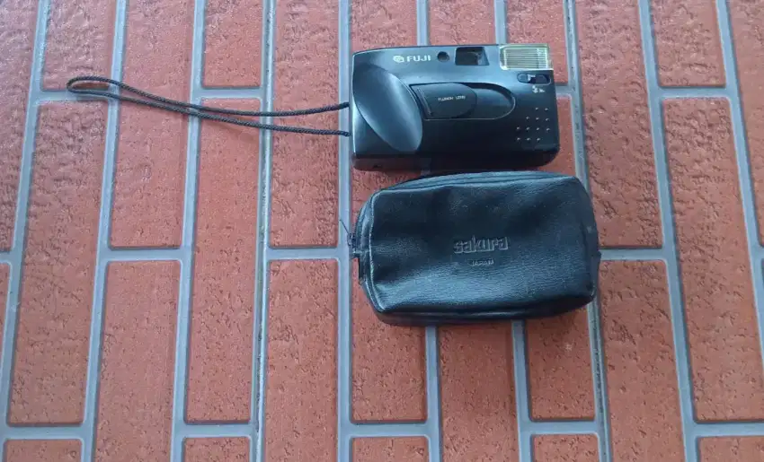 Di jual kodak film merk FUJi masih seperti baru