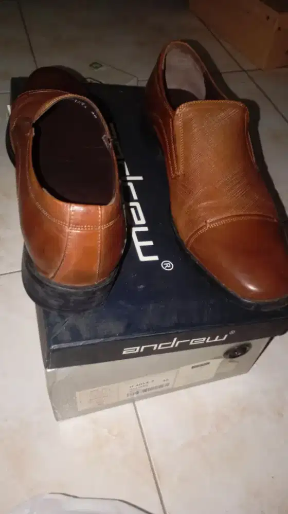 Sepatu original