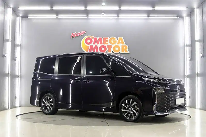 ANTIK TOYOTA VOXY NEW MODEL 2.0 AT 2022
