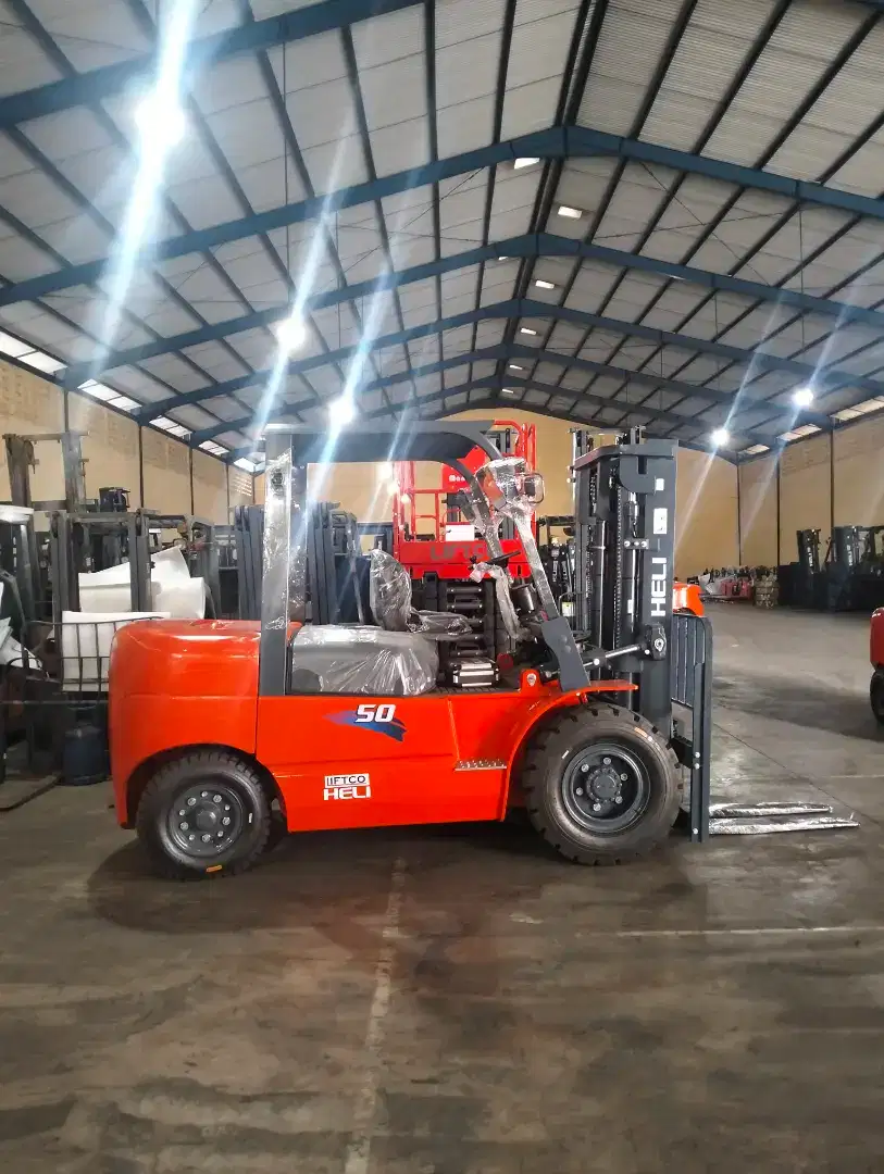 Jual Forklift Diesel HELI 5 Ton CPCD50 Engine Mitsubishi S6S Japan