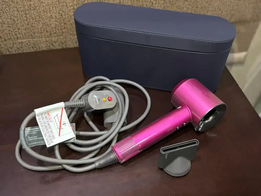 Dyson Supersonic Hair Dryer HD15 (Iron/Fuchsia)