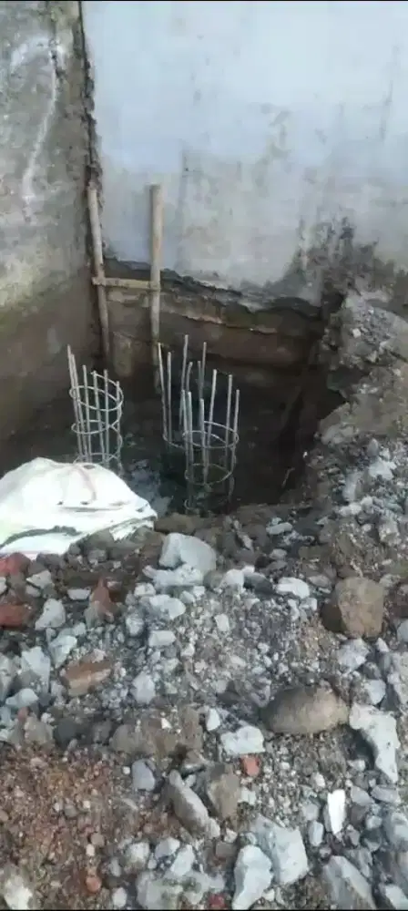 Bore pile strauss pile