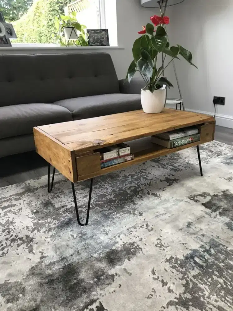Pallet table minimalis modern