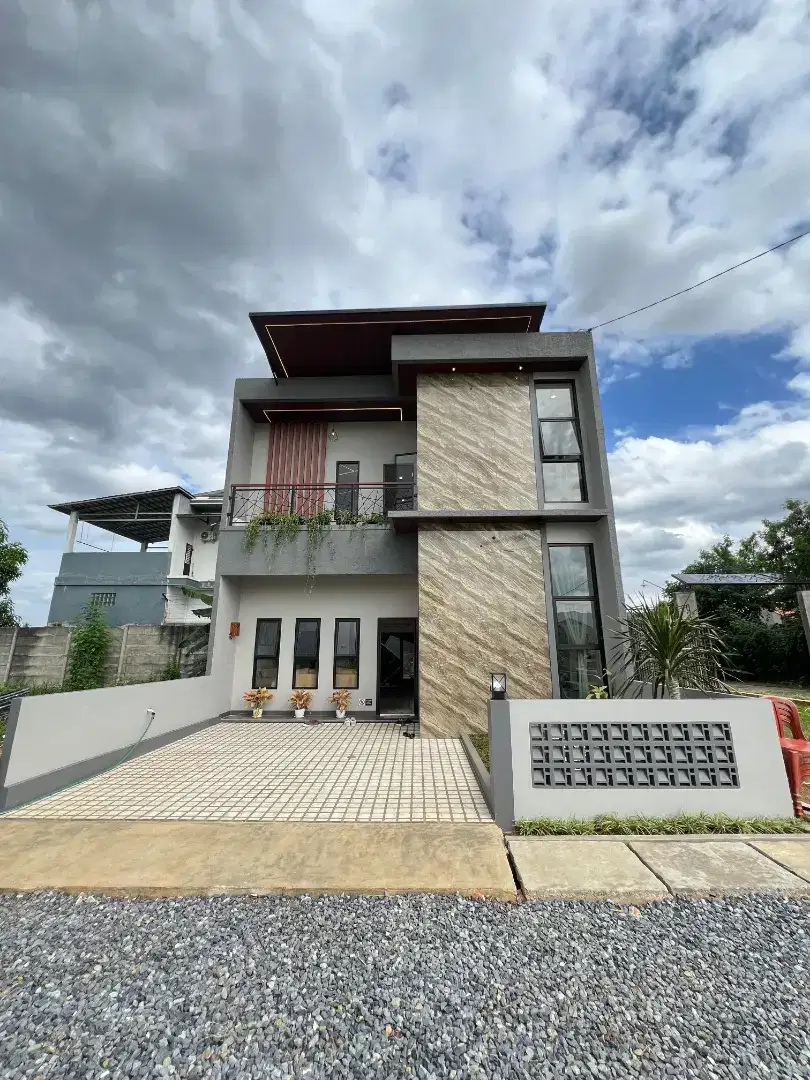 Rumah Mewah Kedamaian Kota Bandar Lampung