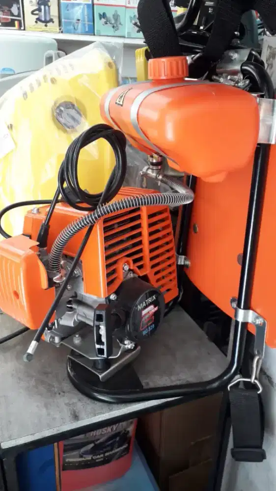 Mesin Potong Rumput Hayashi tipe 2 Tak Kondisi Baru