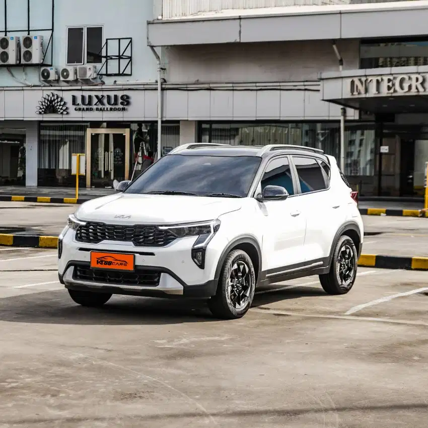 KIA SONET ULTIMATE 1.5 Dual tone FACELIFT 2024