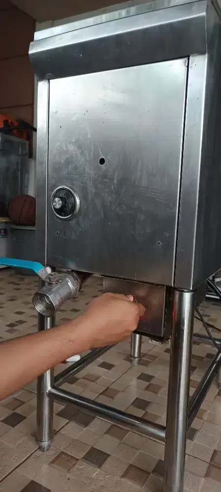 Deep fryer gas ( fried chicken)