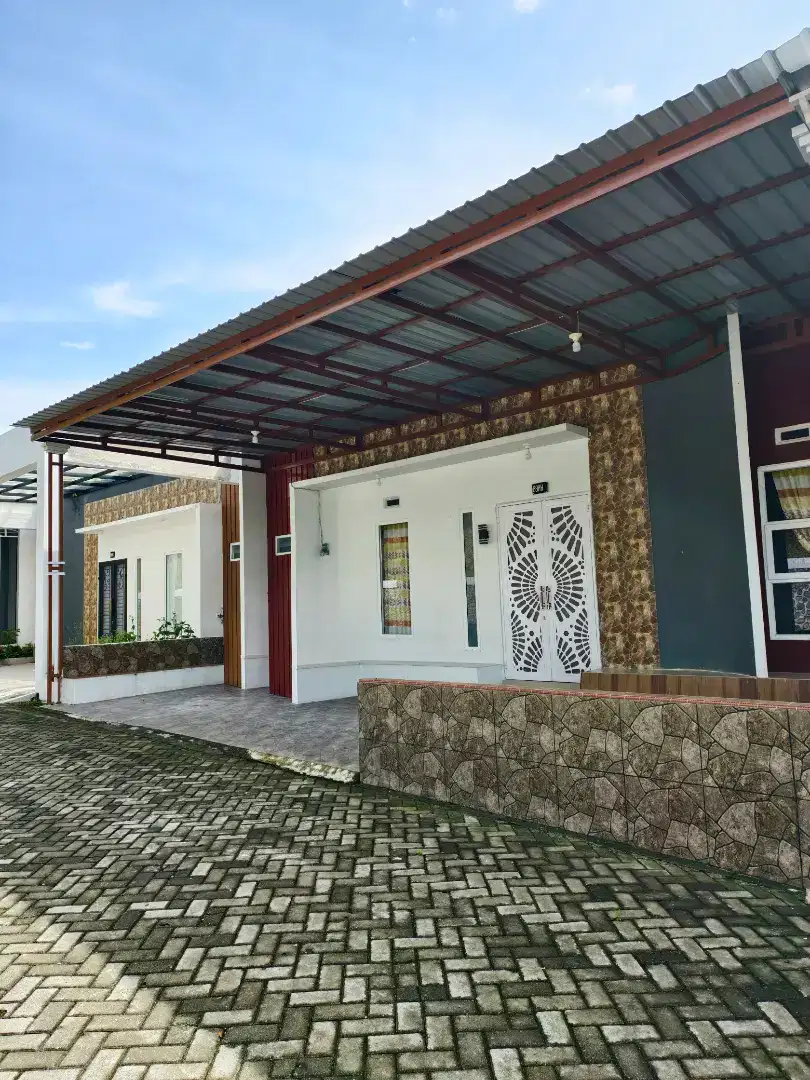 Disewakan Villa Jewel of Berastagi 4 kamar tidur villa baru dan bersih