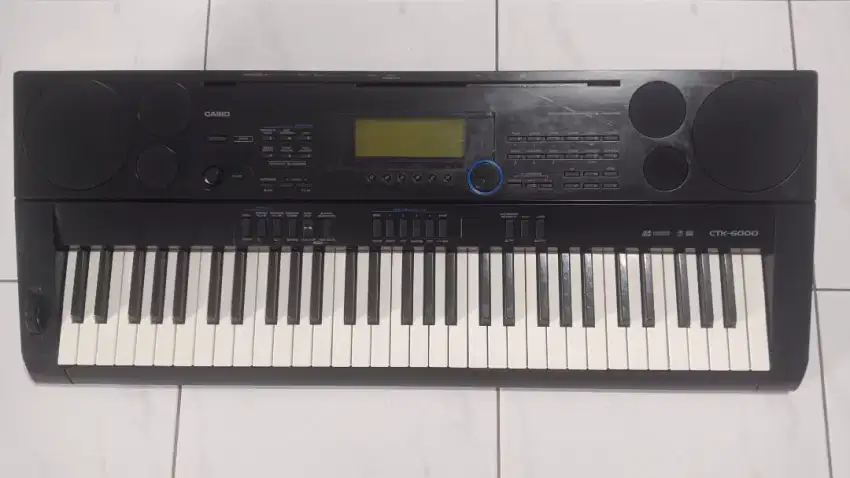 Keyboard casio CTK-6000 Kondisi 100% normal